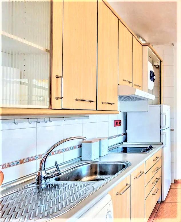 Nice Apartment With Swimmingpool, Wifi And Free Parking In Arguineguin Exterior photo